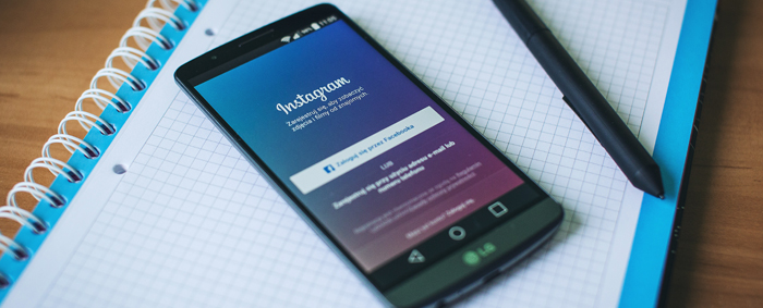 Aplicación Instagram en un móvil